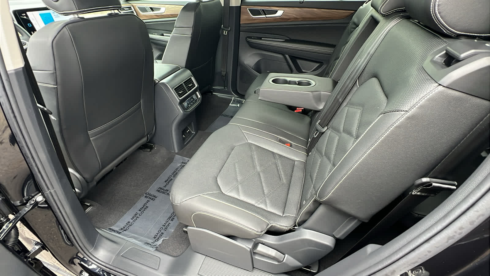 Thumbnail: 2026 Volkswagen Atlas - 24