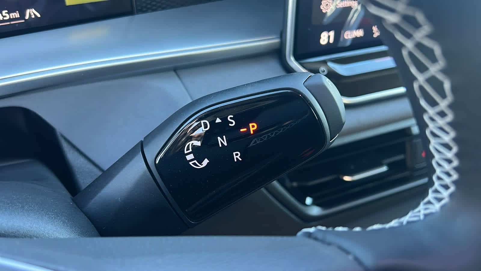 Thumbnail: 2026 Volkswagen Tiguan - 13