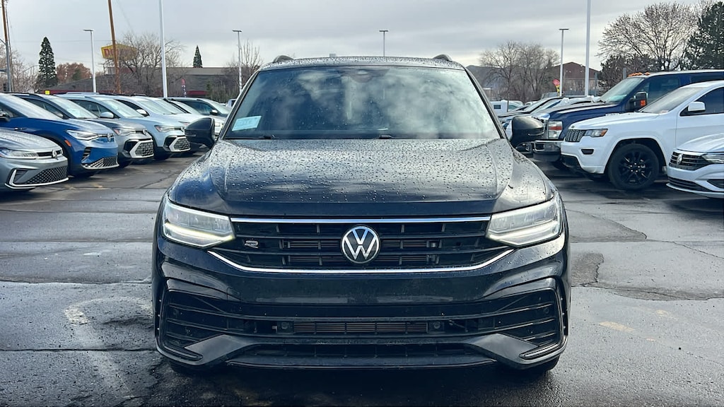 Used 2024 Volkswagen Tiguan SE R-Line Black SUV