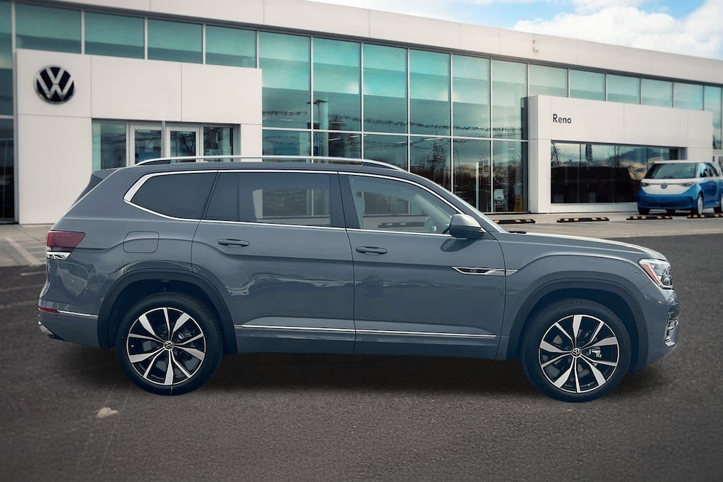 New 2026 Volkswagen Atlas 2.0T SEL Premium R-Line SUV