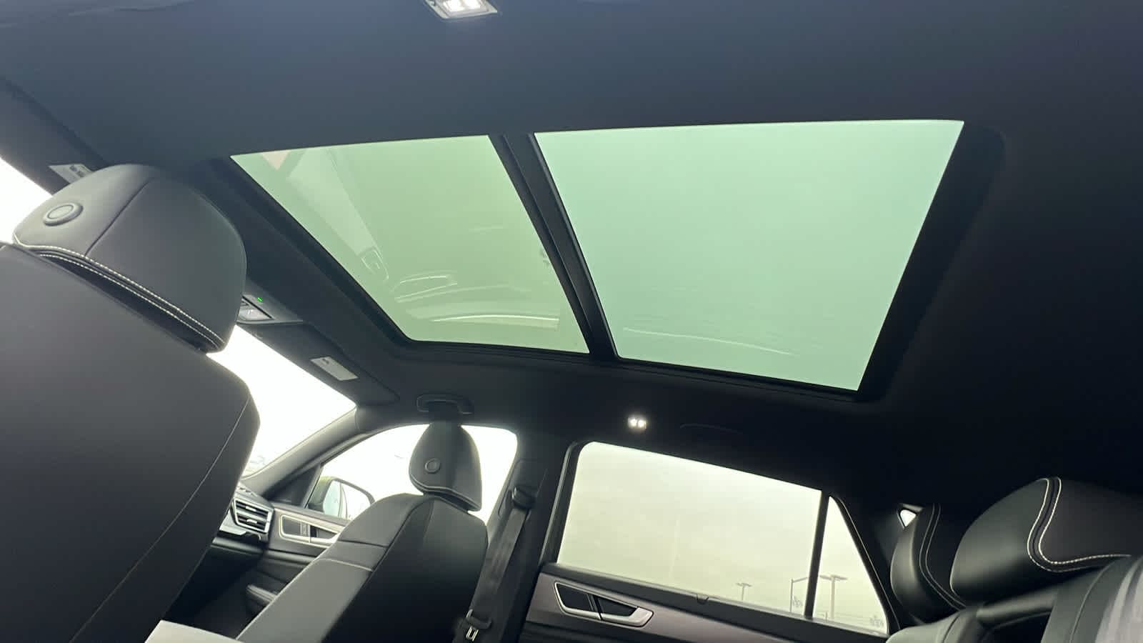 Thumbnail: 2026 Volkswagen Atlas - 31