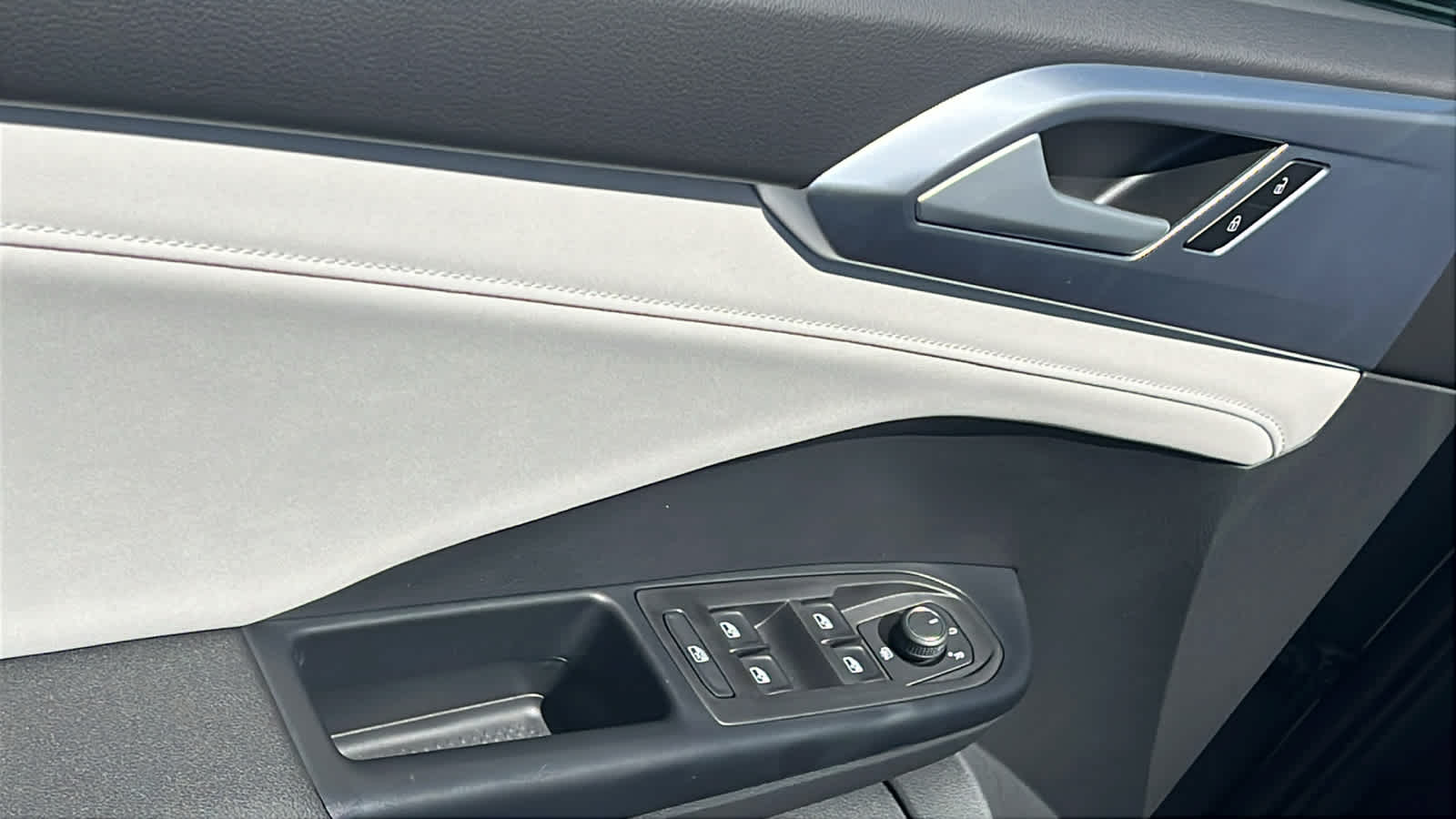 Thumbnail: 2026 Volkswagen Taos - 22