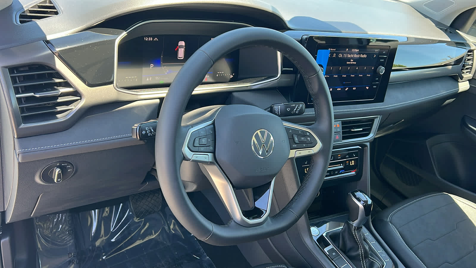 Thumbnail: 2026 Volkswagen Taos - 10