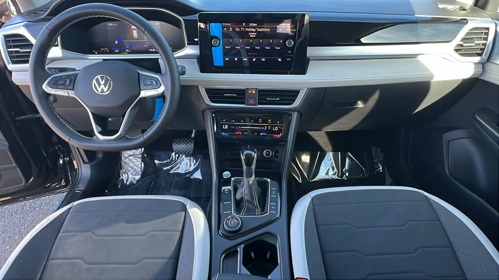 Thumbnail: 2026 Volkswagen Taos - 26