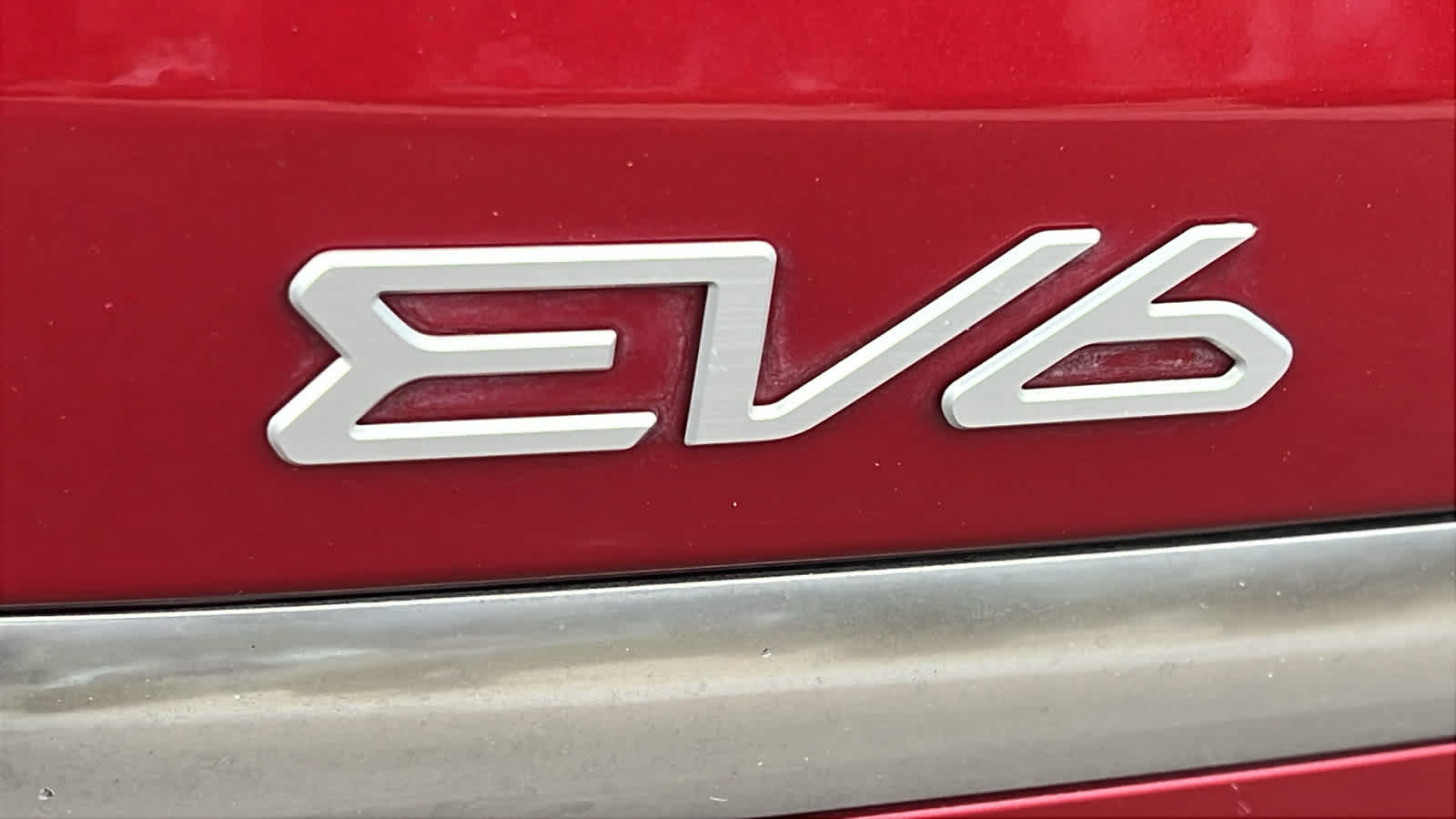 Thumbnail: 2022 Kia EV6 - 28