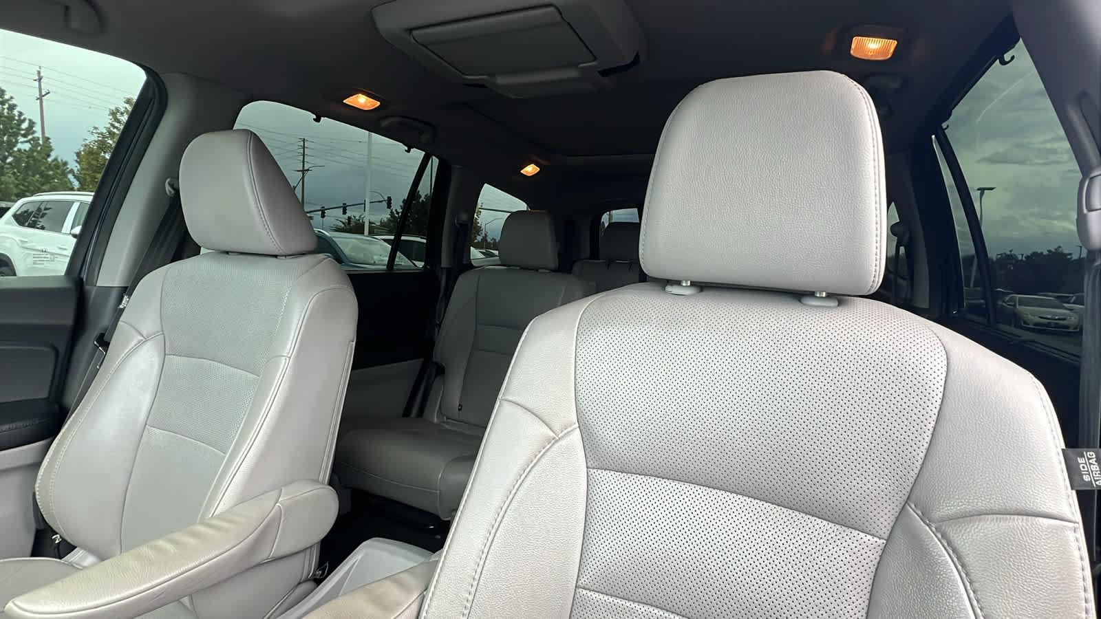 Thumbnail: 2019 Honda Pilot - 11