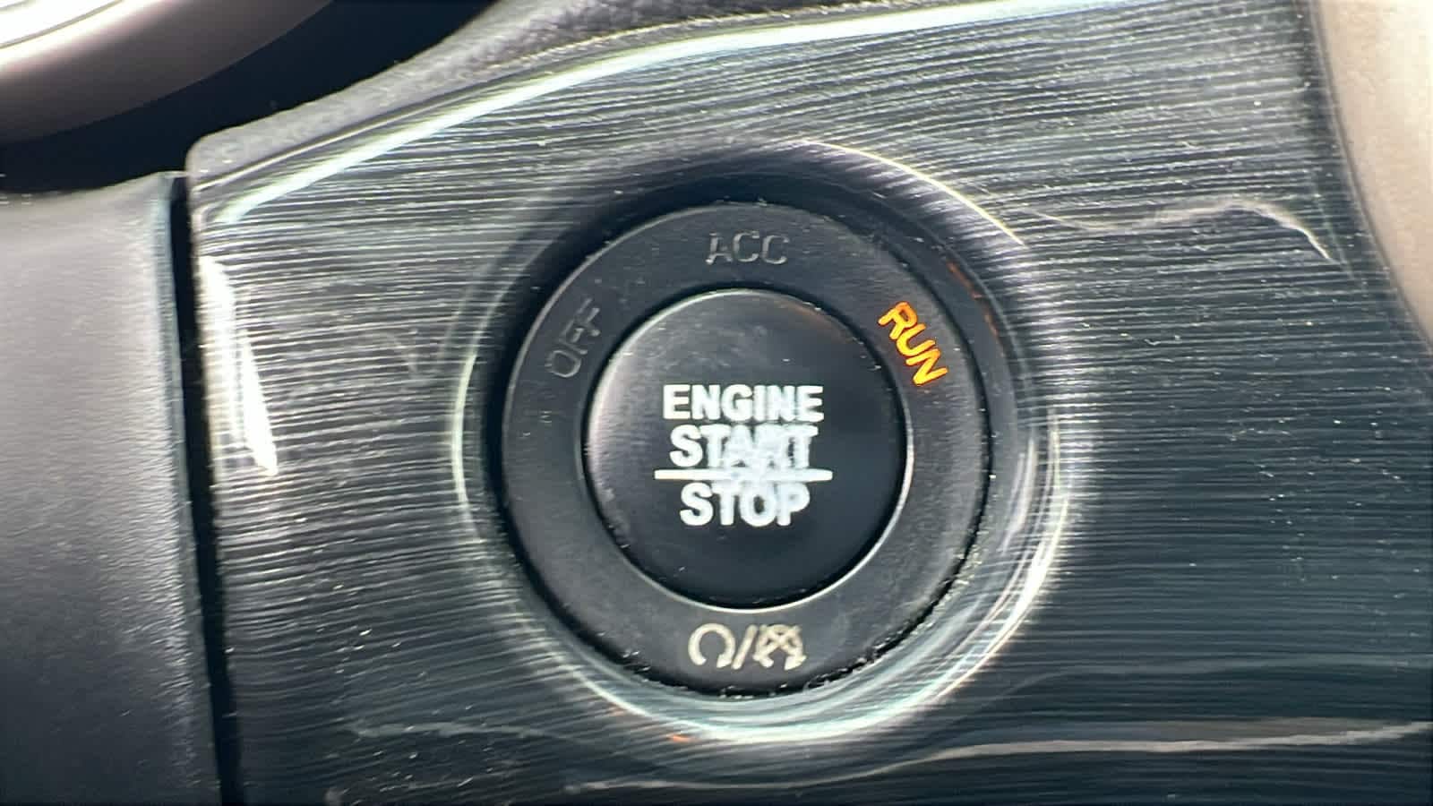 Thumbnail: 2017 Jeep Grand Cherokee - 17