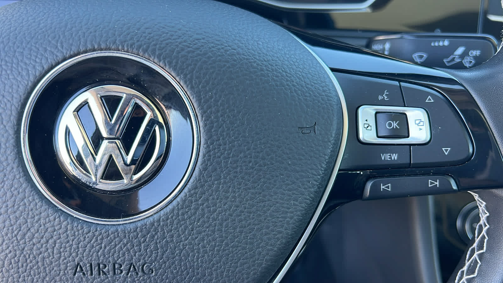 Thumbnail: 2021 Volkswagen Jetta - 20