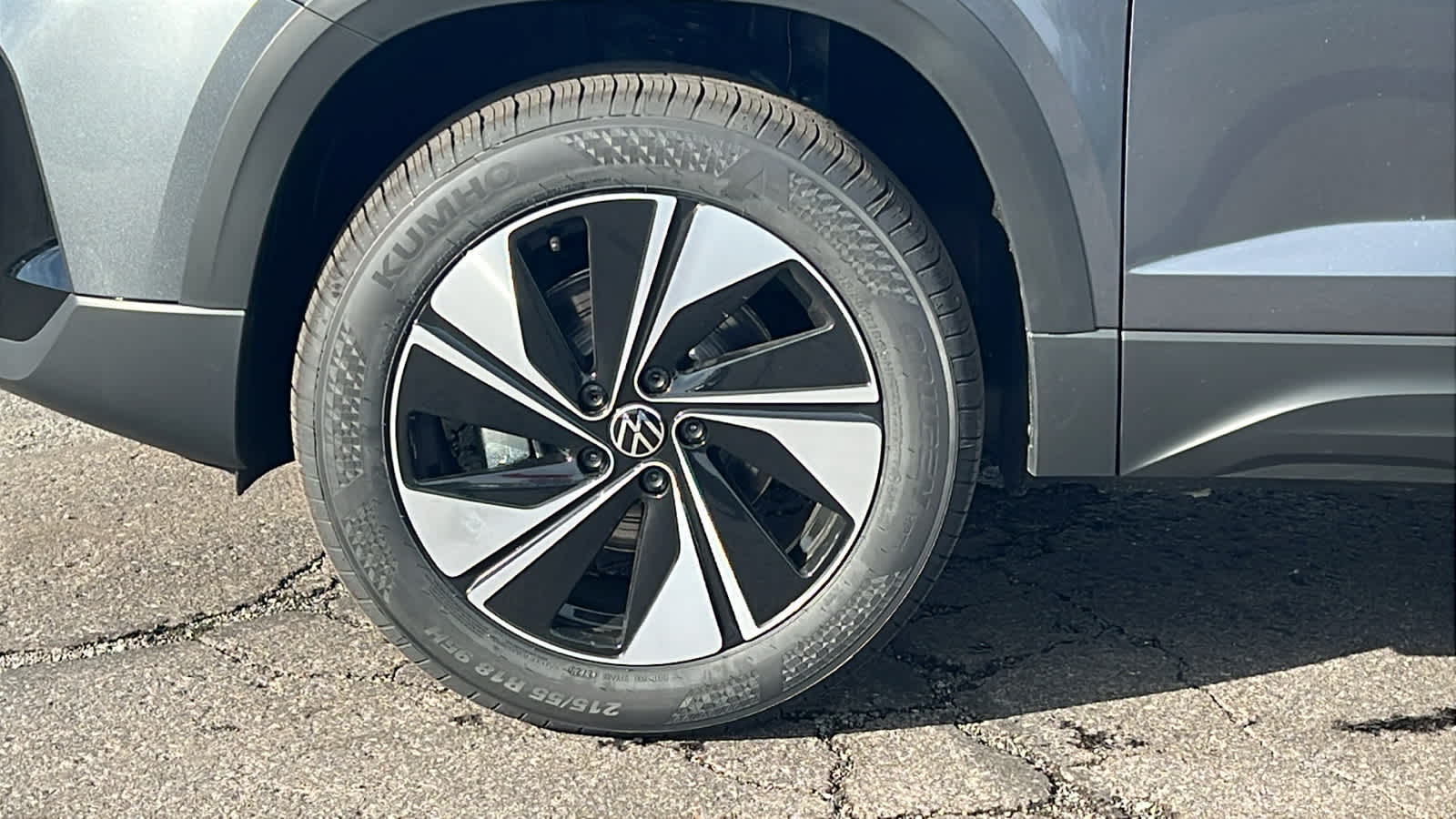 Thumbnail: 2026 Volkswagen Taos - 9