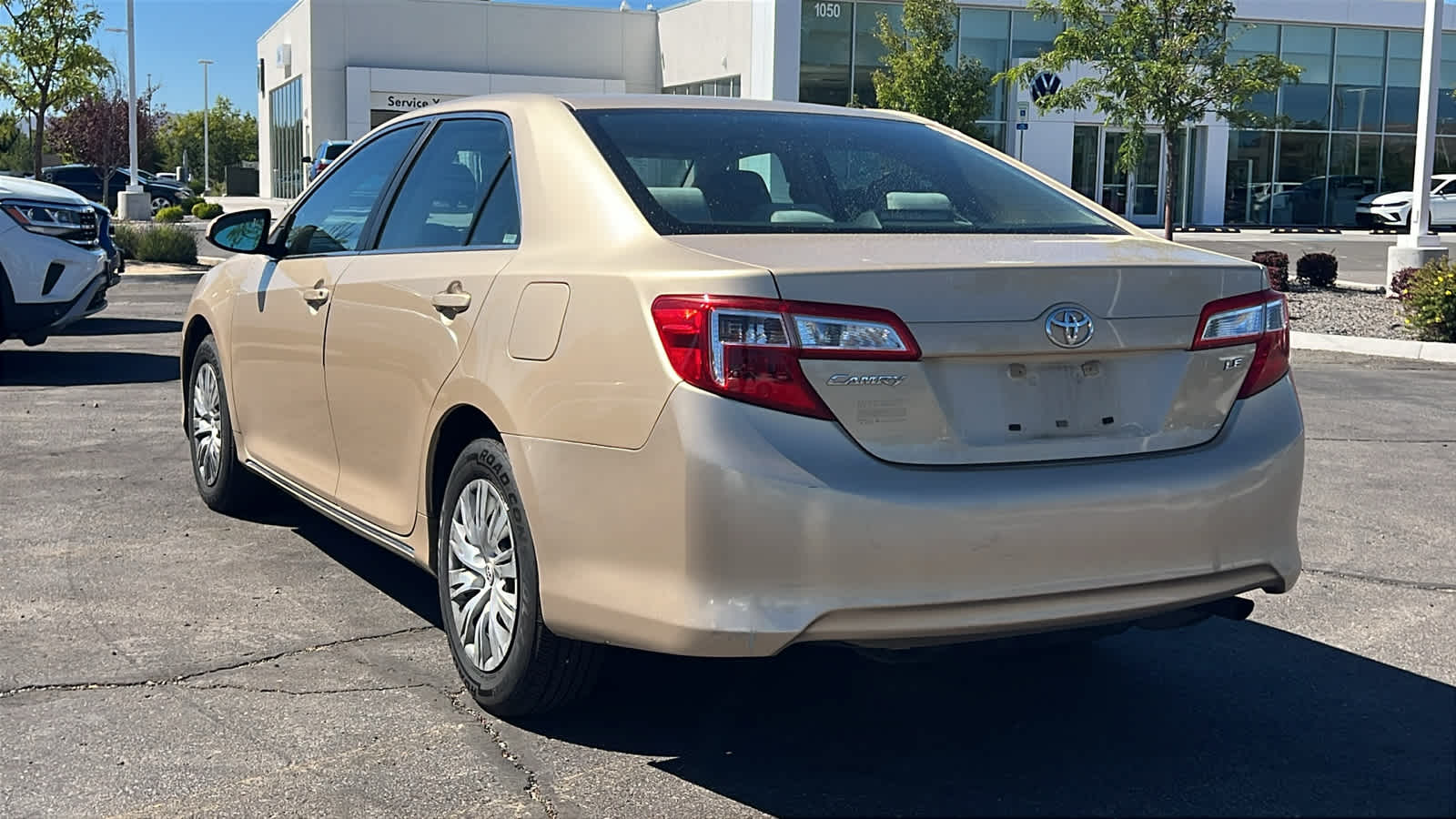 Thumbnail: 2012 Toyota Camry - 7