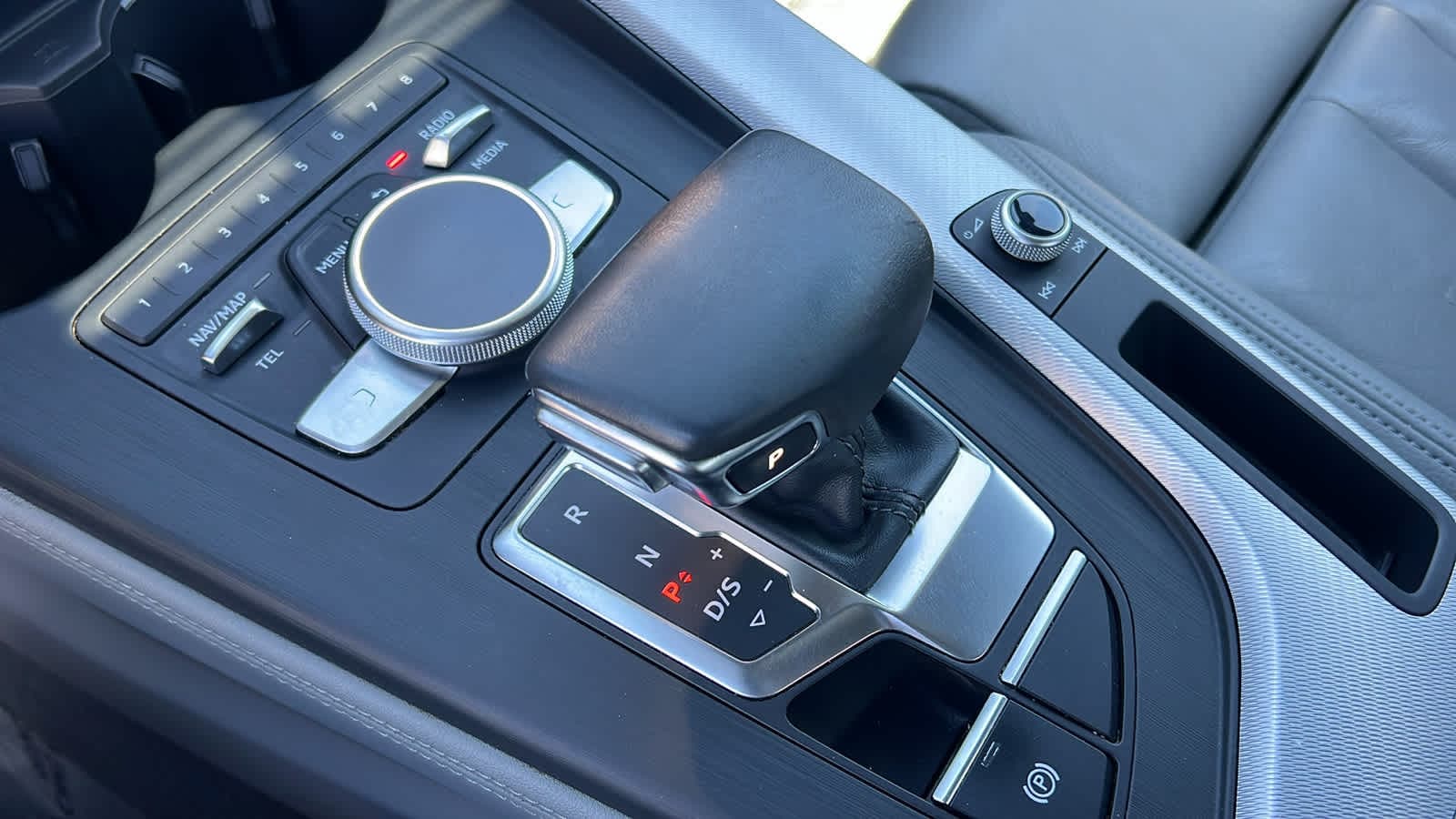 Thumbnail: 2019 Audi A4 - 13