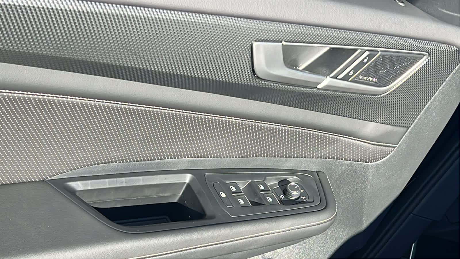 Thumbnail: 2024 Volkswagen Atlas - 22