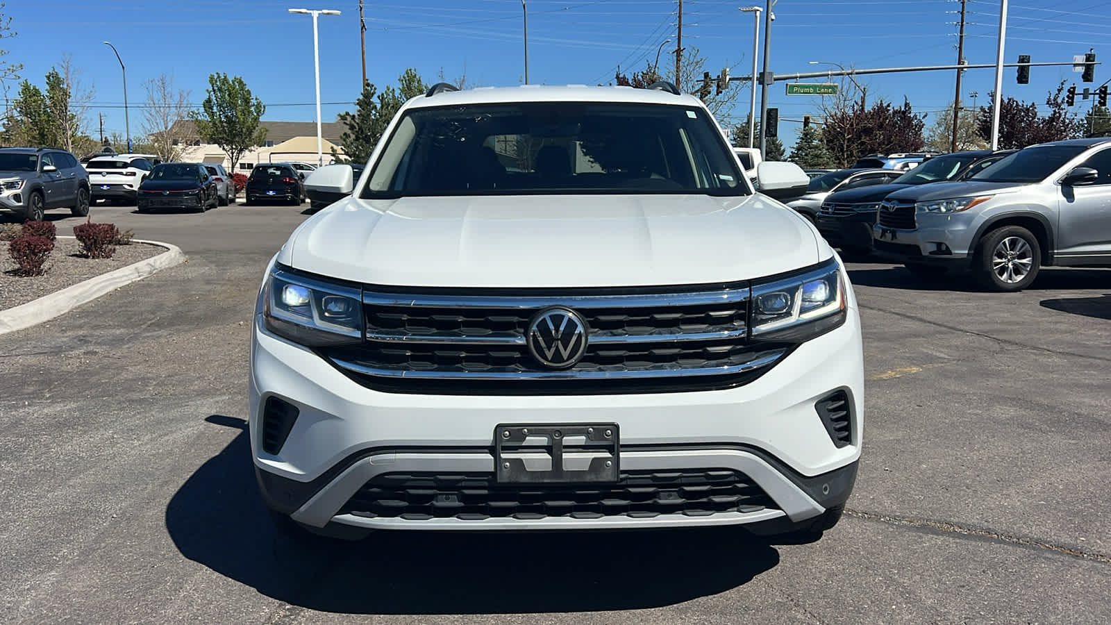 Thumbnail: 2021 Volkswagen Atlas - 2