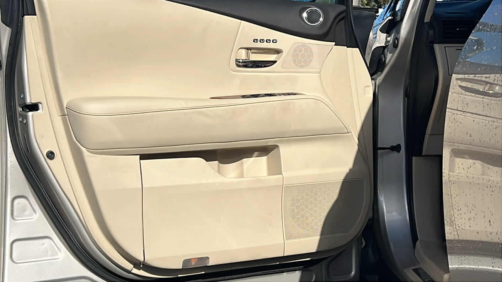 Thumbnail: 2015 Lexus RX - 23