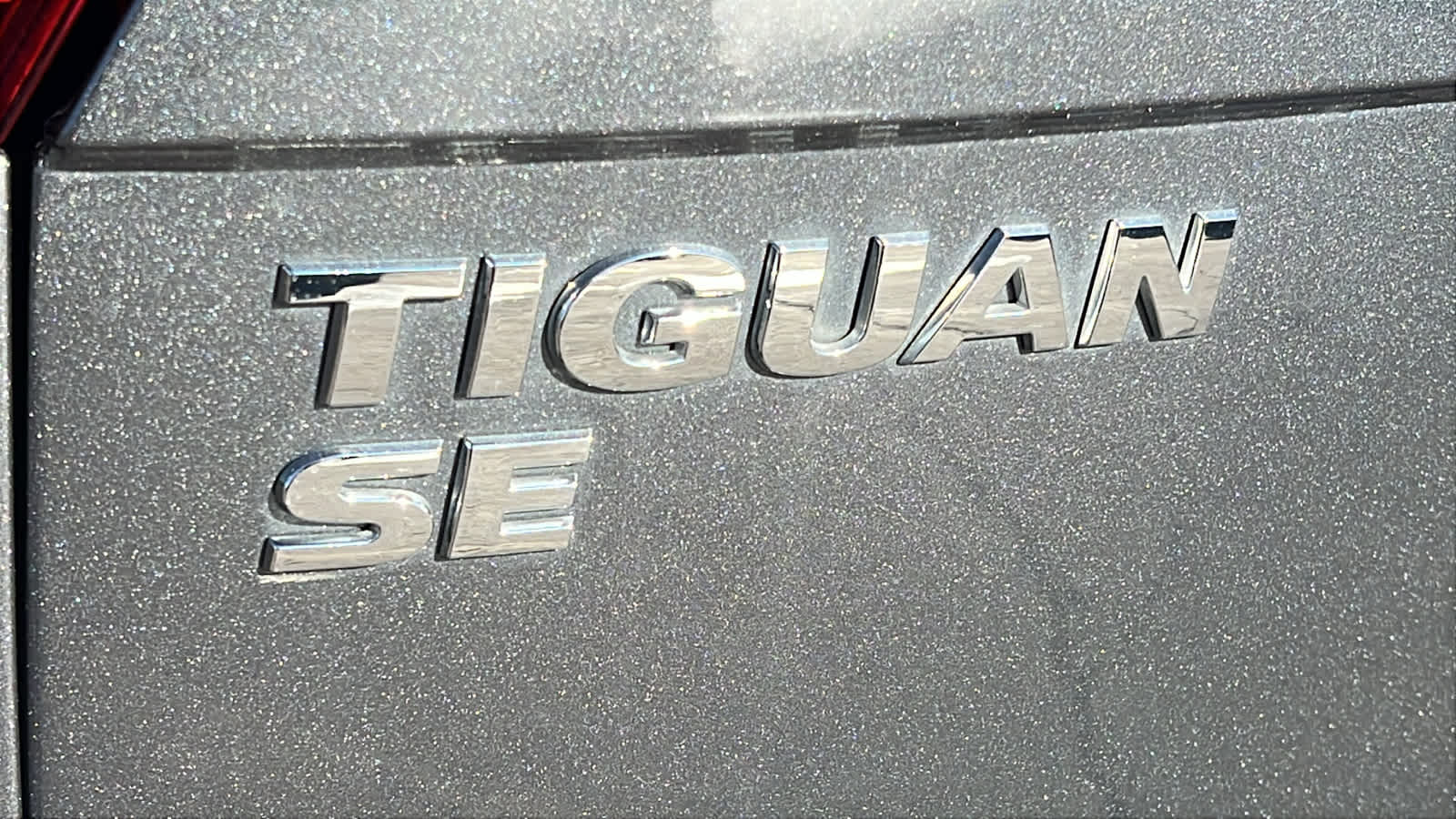 Thumbnail: 2020 Volkswagen Tiguan - 28