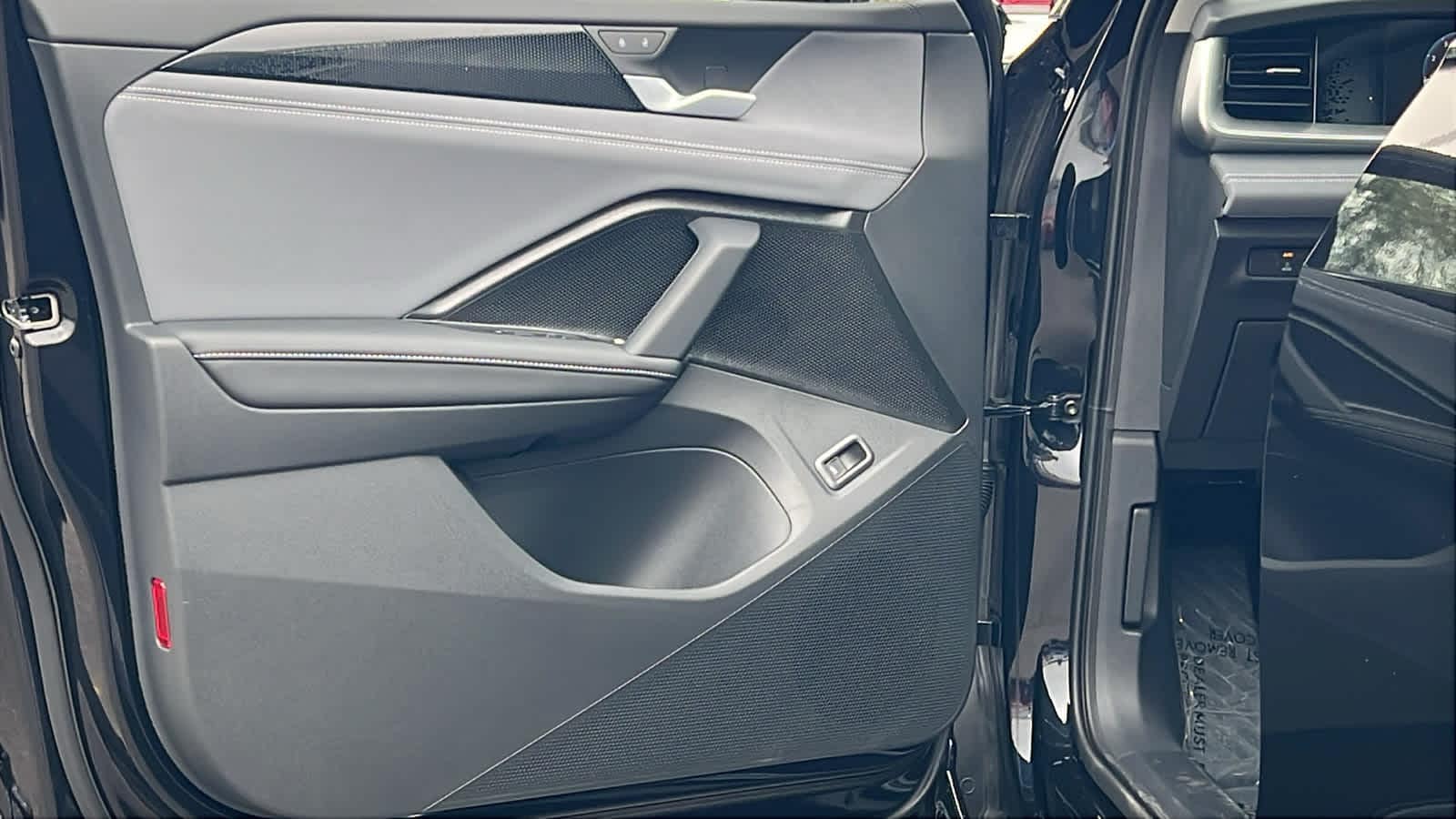 Thumbnail: 2026 Volkswagen Tiguan - 23