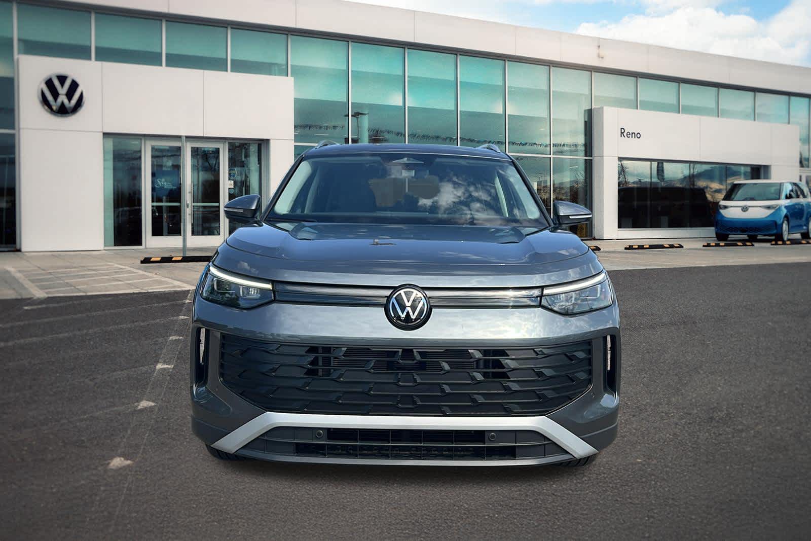 Thumbnail: 2026 Volkswagen Tiguan - 2
