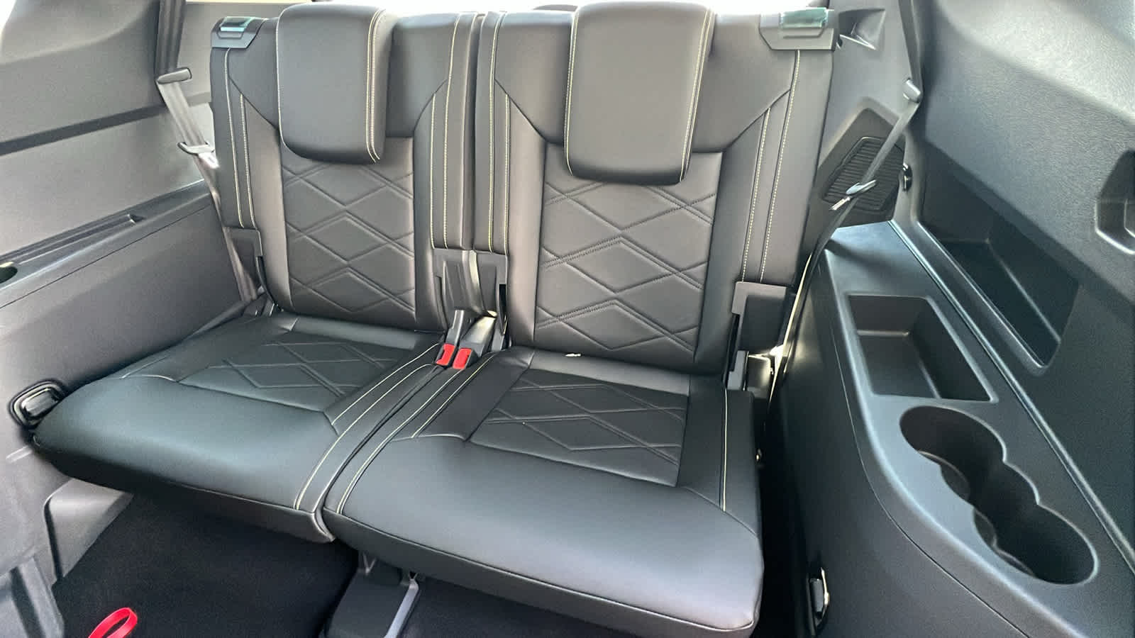 Thumbnail: 2026 Volkswagen Atlas - 31