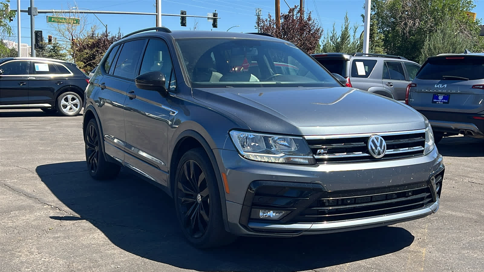 Thumbnail: 2021 Volkswagen Tiguan - 3