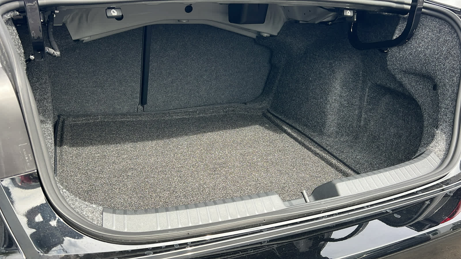 Thumbnail: 2026 Volkswagen Jetta - 27