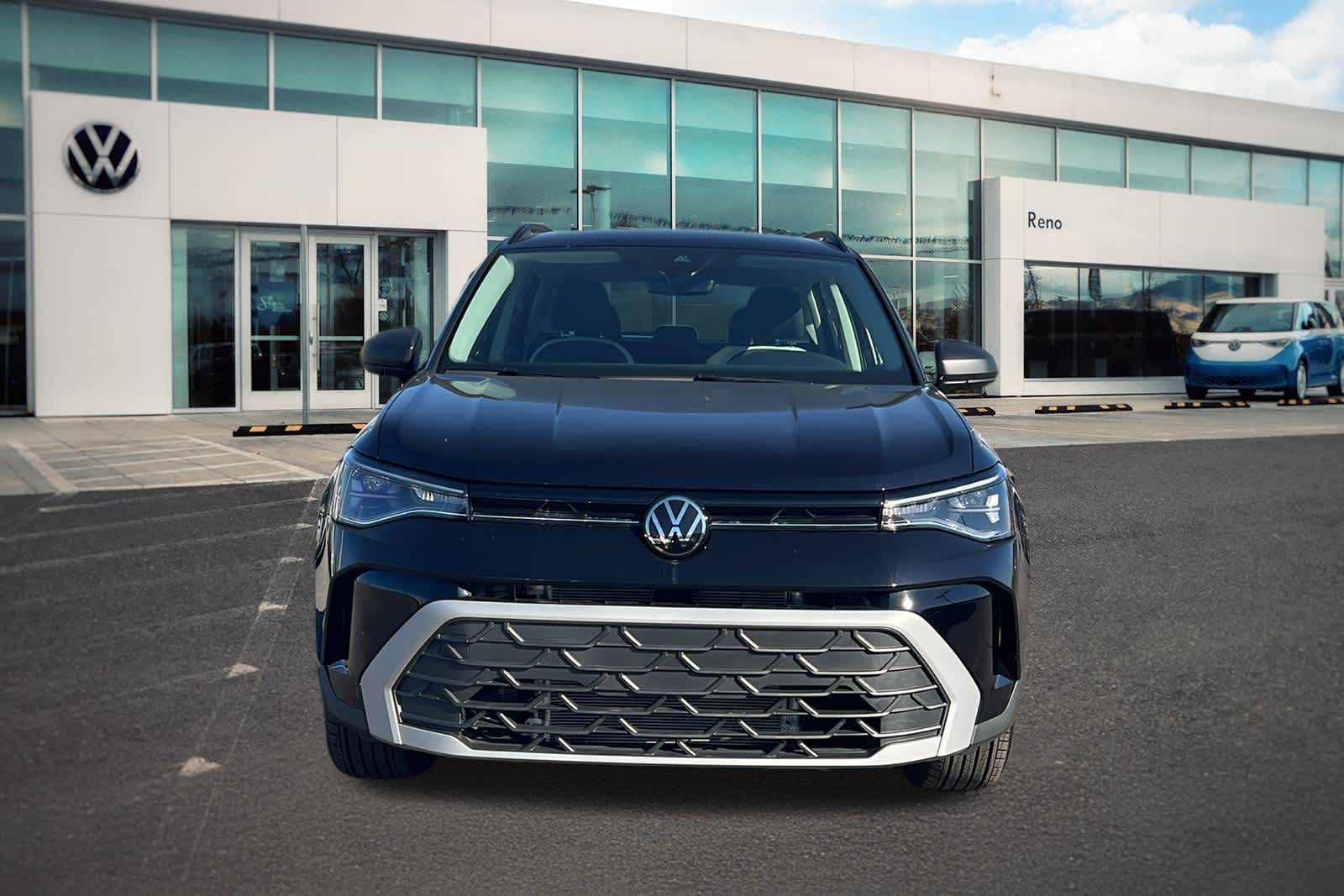 Thumbnail: 2025 Volkswagen Taos - 2