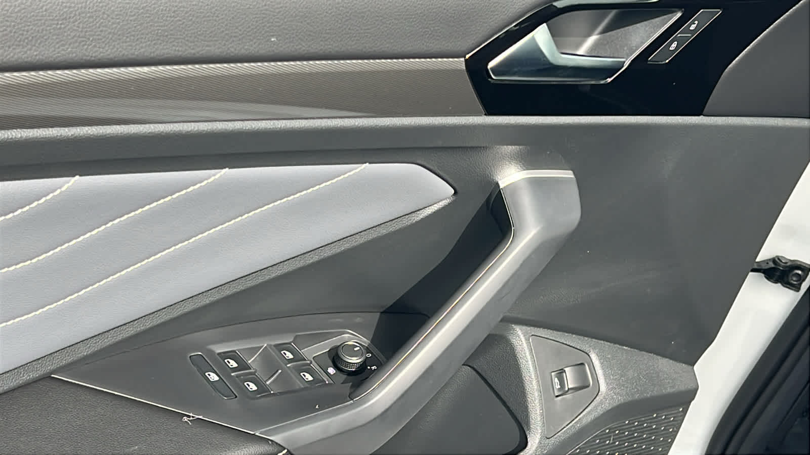 Thumbnail: 2026 Volkswagen Jetta - 22