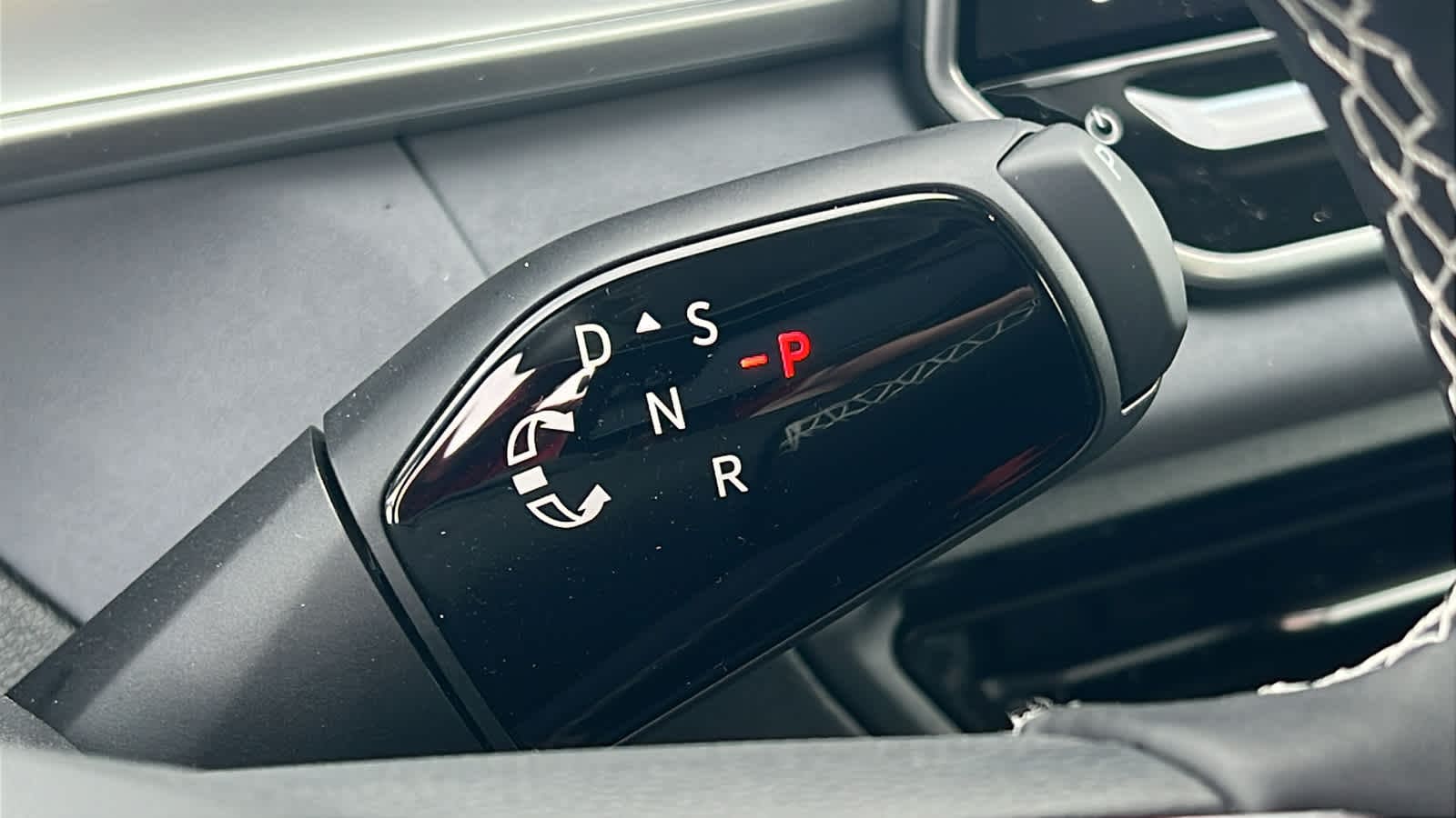 Thumbnail: 2026 Volkswagen Tiguan - 13