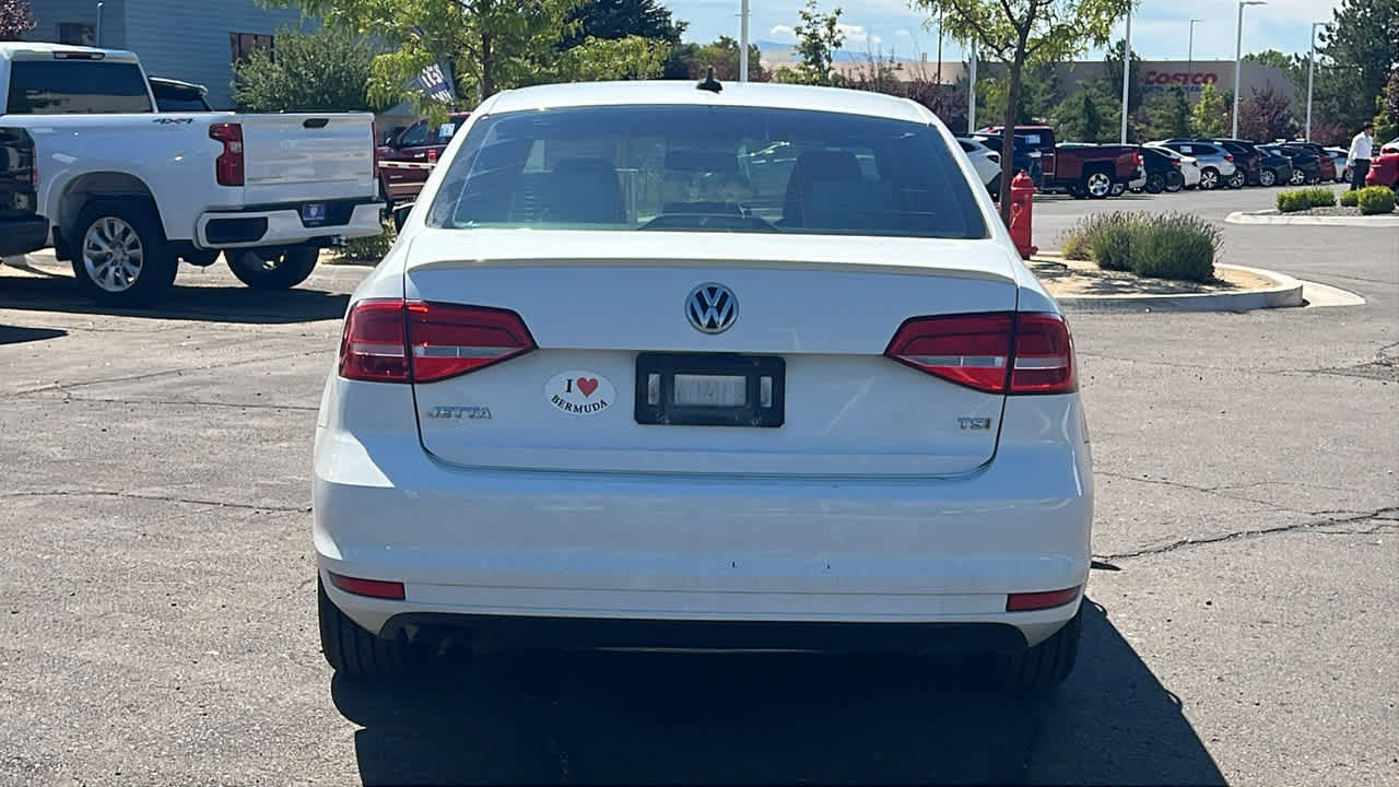 Thumbnail: 2015 Volkswagen Jetta - 6