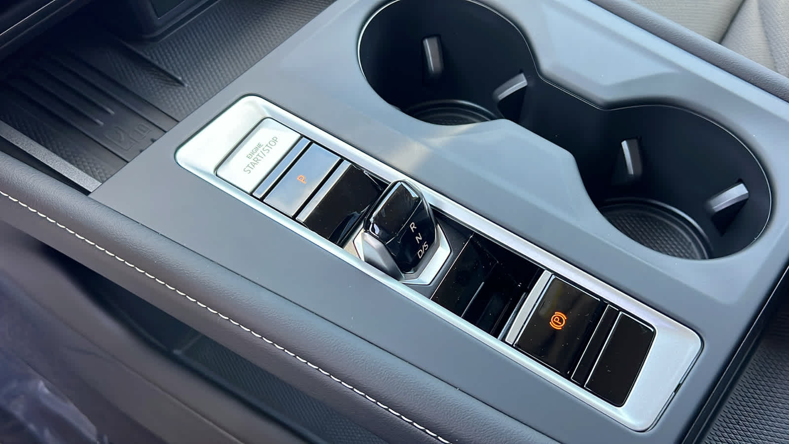 Thumbnail: 2026 Volkswagen Atlas - 13