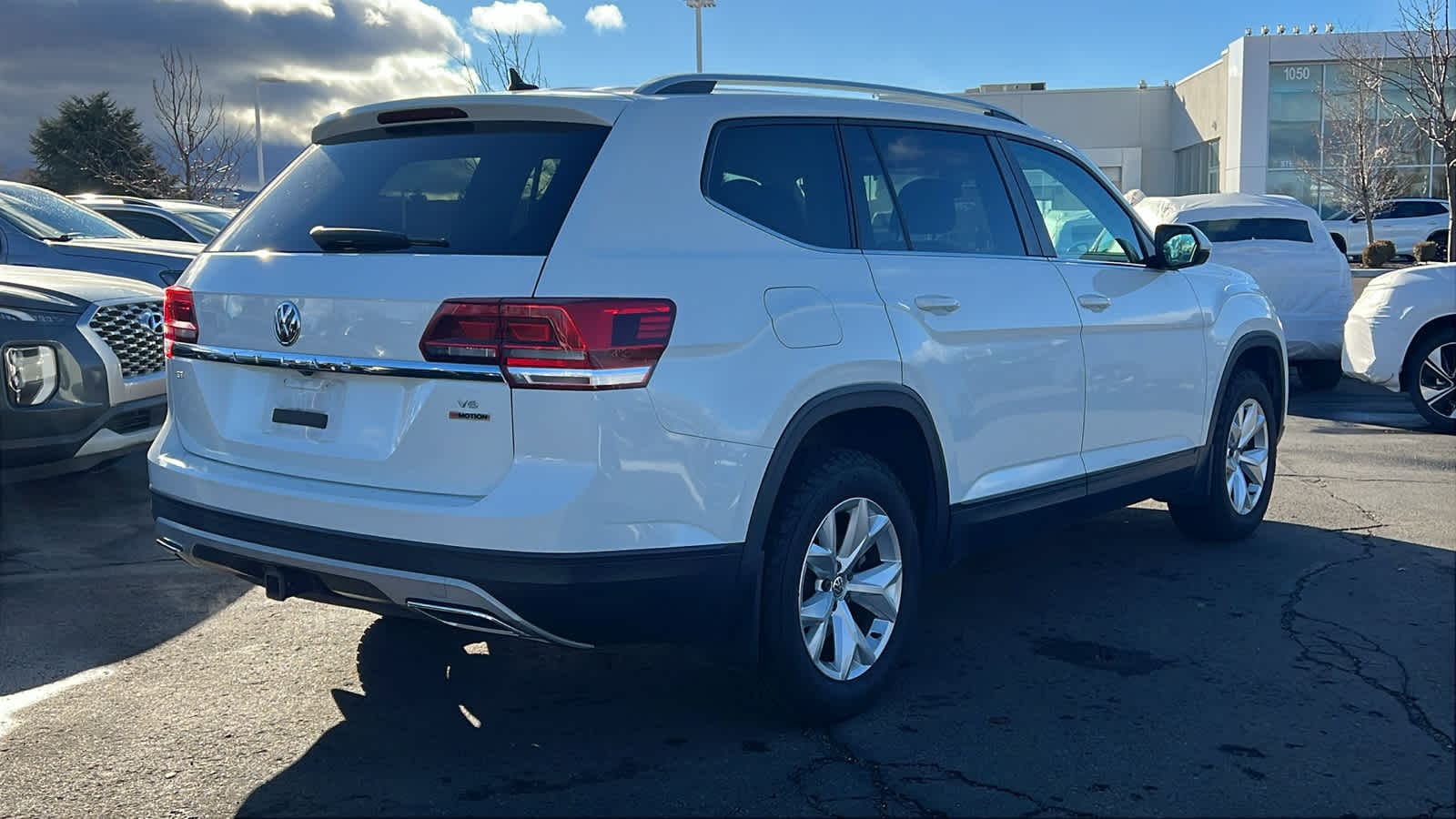 Thumbnail: 2018 Volkswagen Atlas - 5