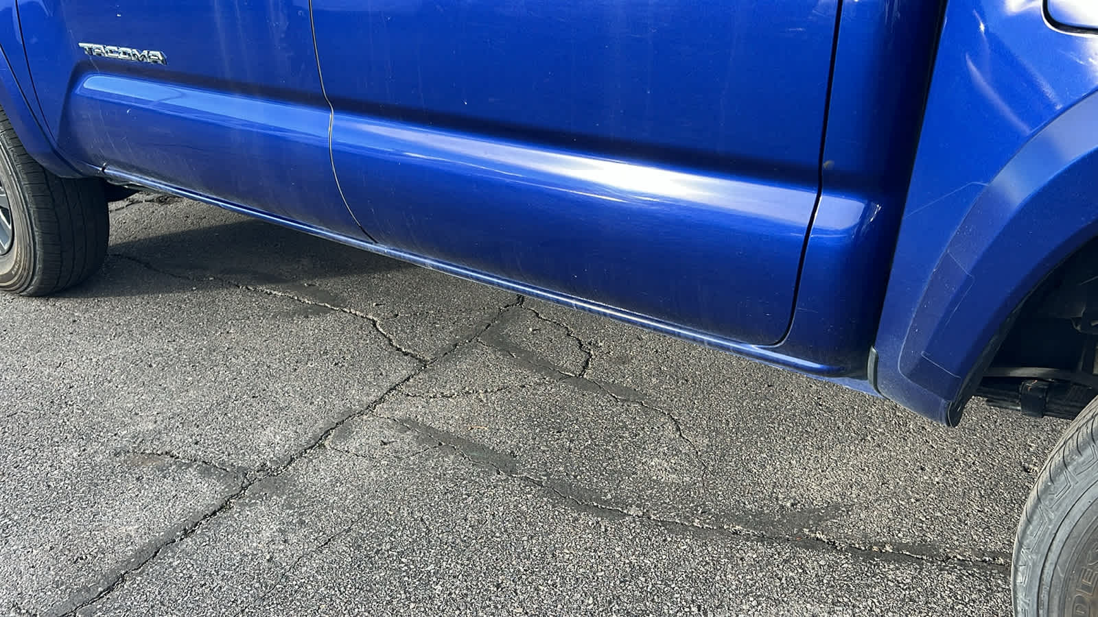 Thumbnail: 2023 Toyota Tacoma - 10