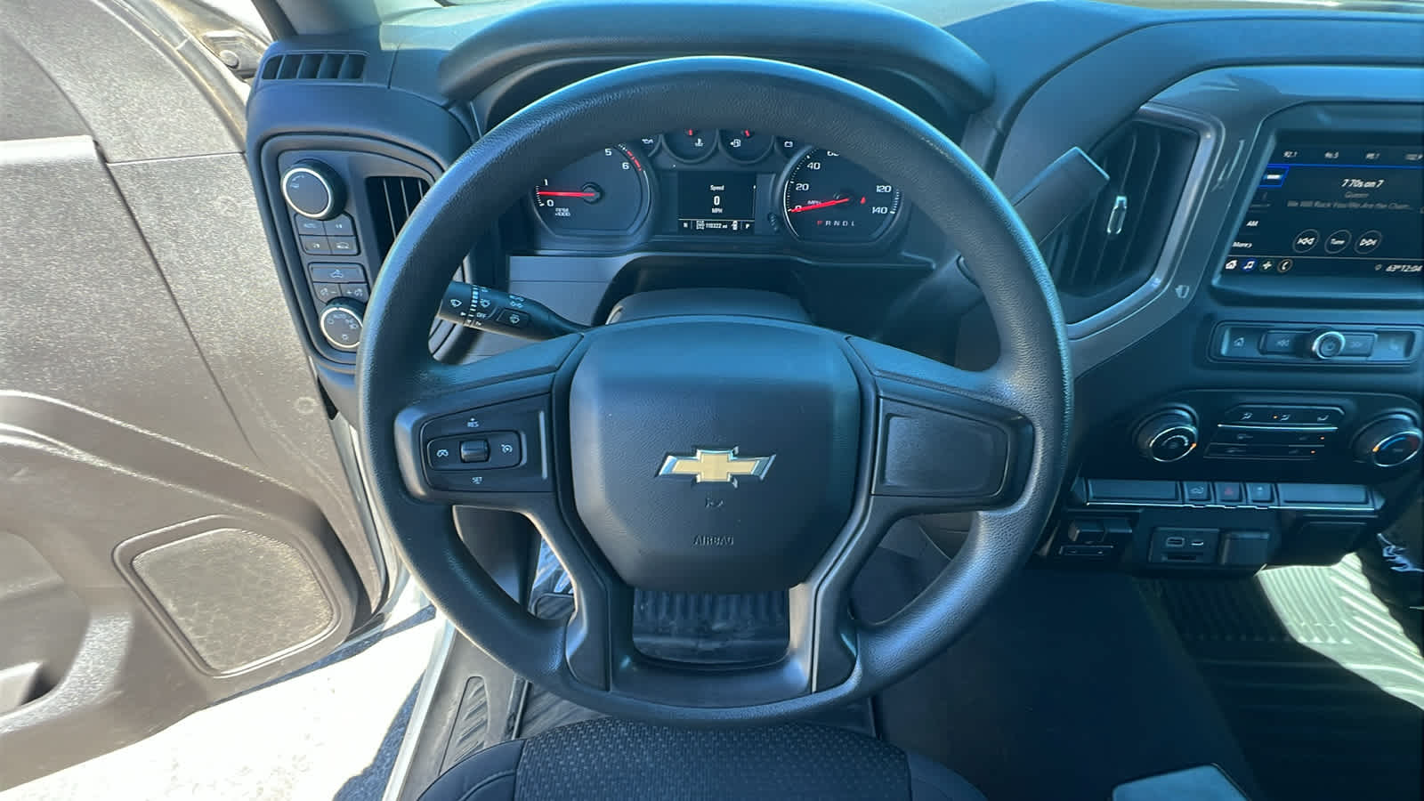 Thumbnail: 2020 Chevrolet Silverado 1500 - 18