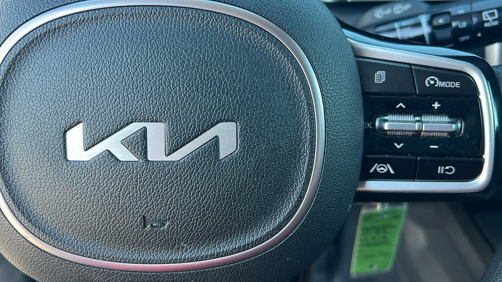 Thumbnail: 2022 Kia Sorento - 20