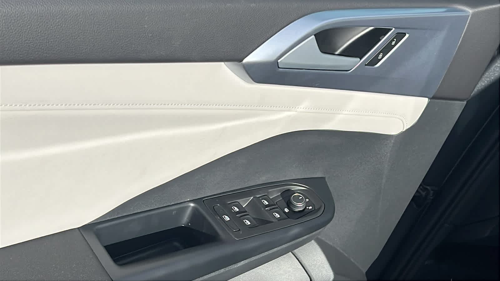 Thumbnail: 2026 Volkswagen Taos - 22