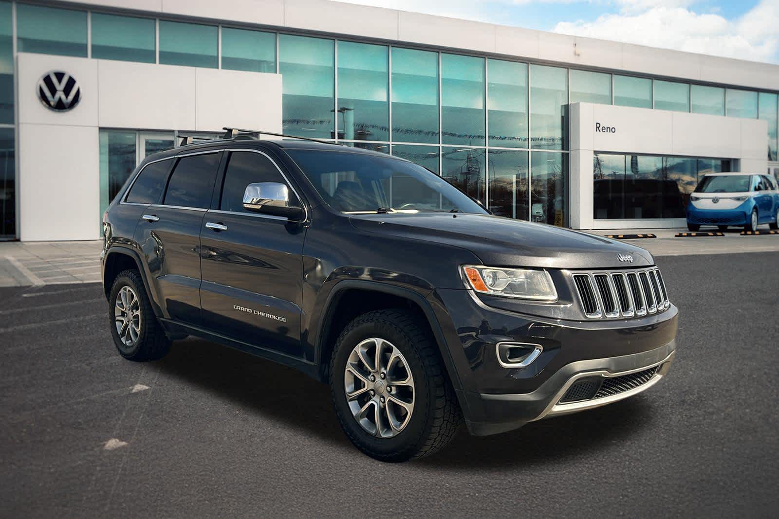 Thumbnail: 2015 Jeep Grand Cherokee - 3