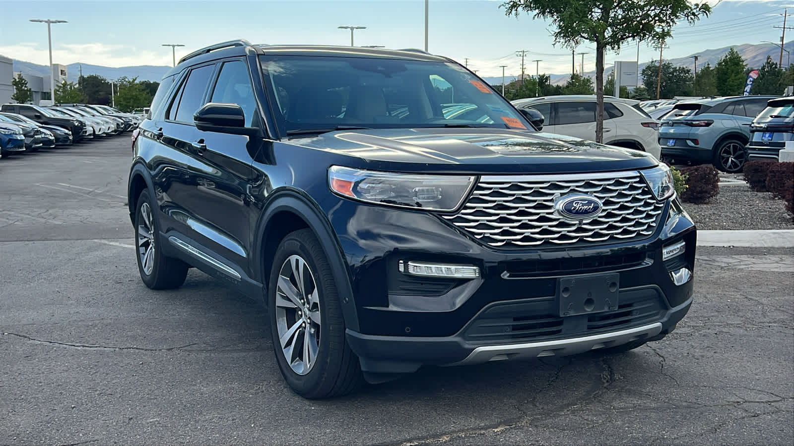 Thumbnail: 2020 Ford Explorer - 3