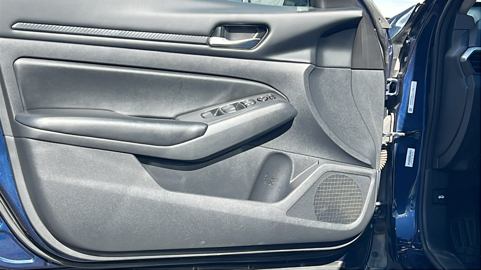 Thumbnail: 2022 Nissan Altima - 23