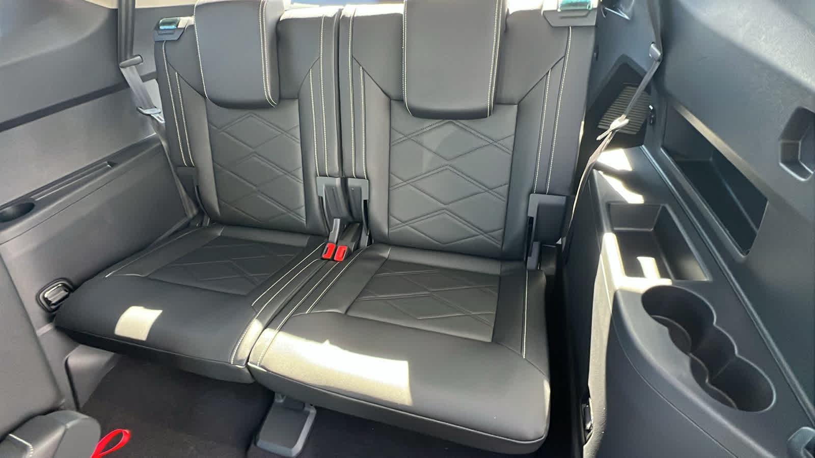 Thumbnail: 2026 Volkswagen Atlas - 31