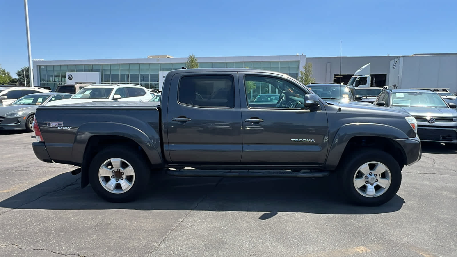 2013 Toyota Tacoma  4