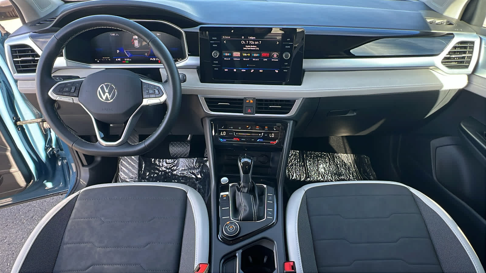 Thumbnail: 2025 Volkswagen Taos - 26