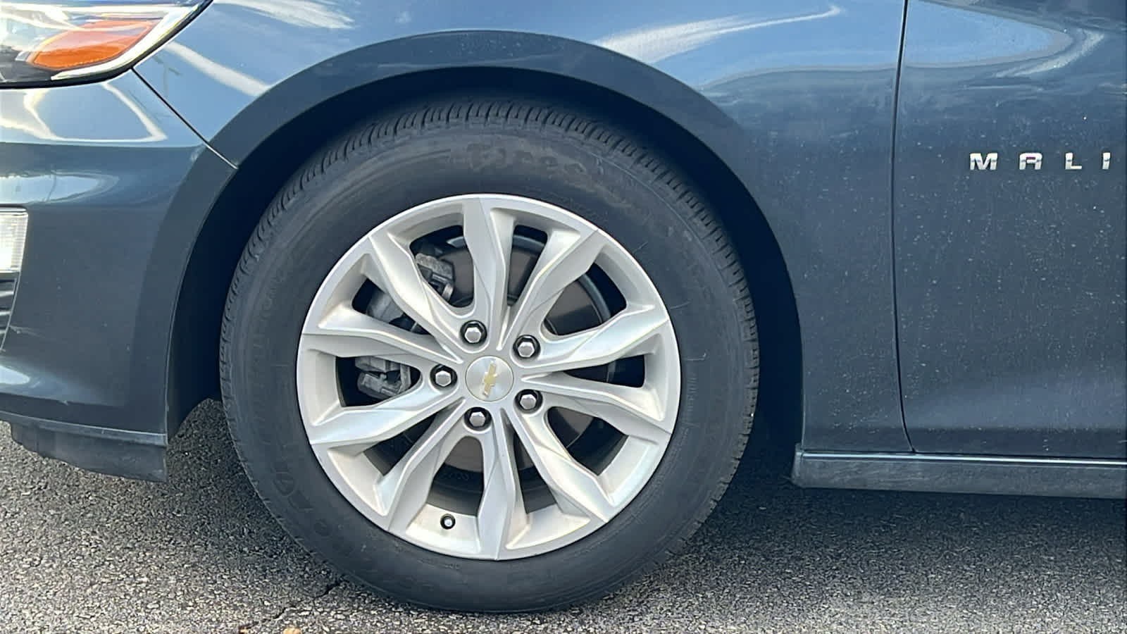 Thumbnail: 2020 Chevrolet Malibu - 9