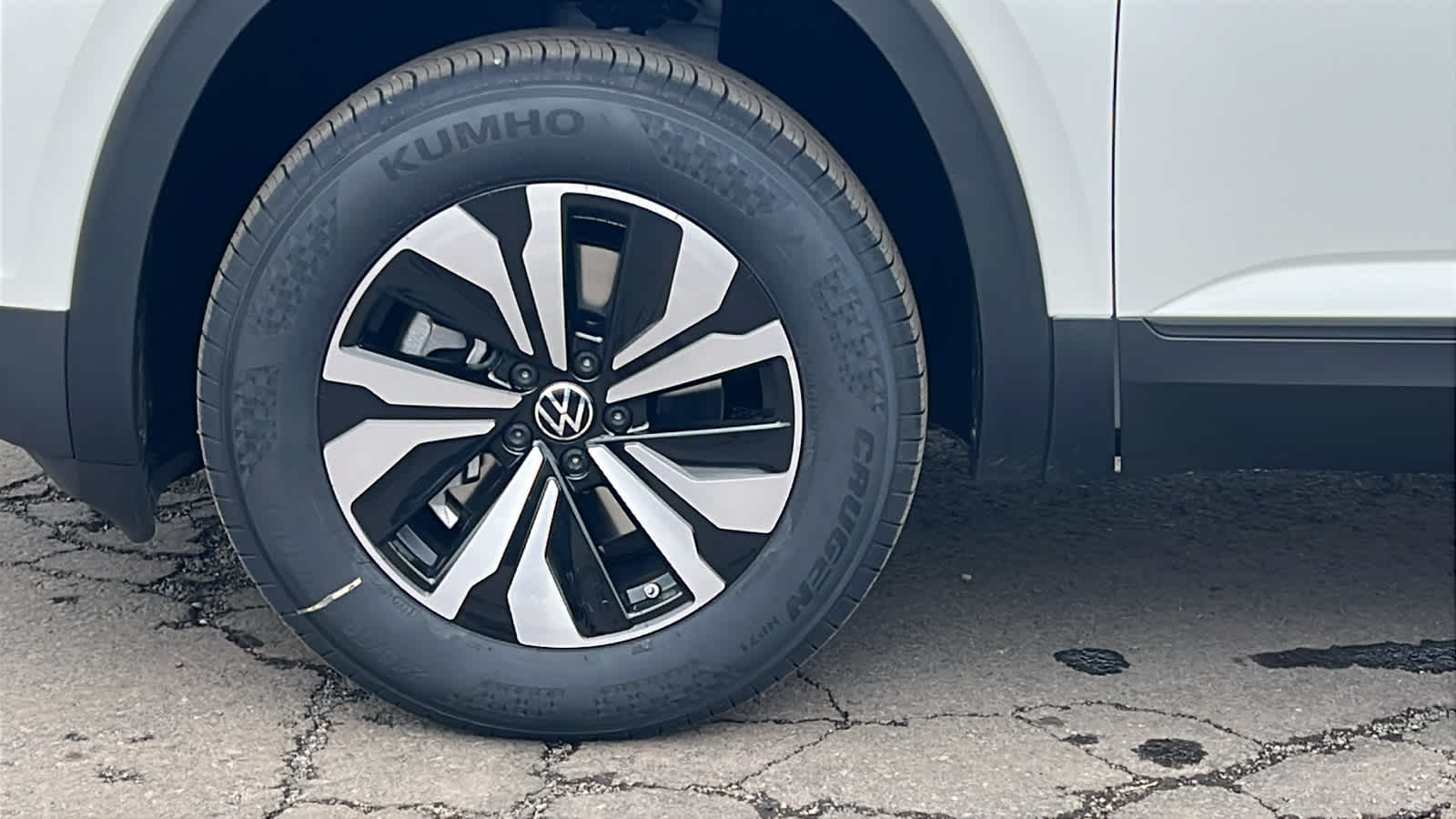 Thumbnail: 2026 Volkswagen Atlas - 9