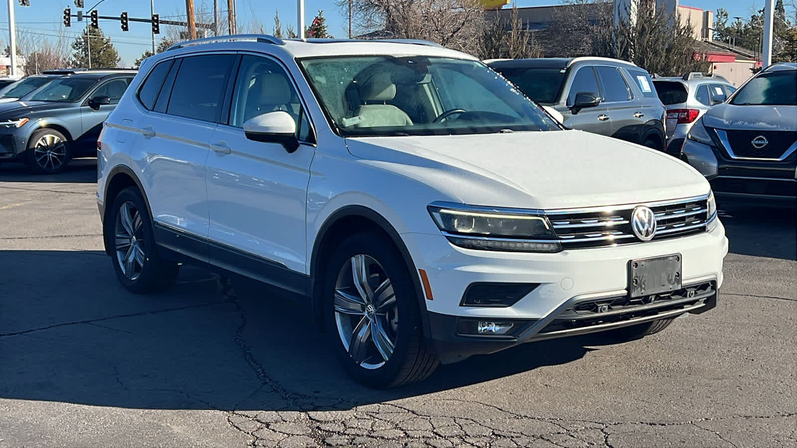 Thumbnail: 2018 Volkswagen Tiguan - 3