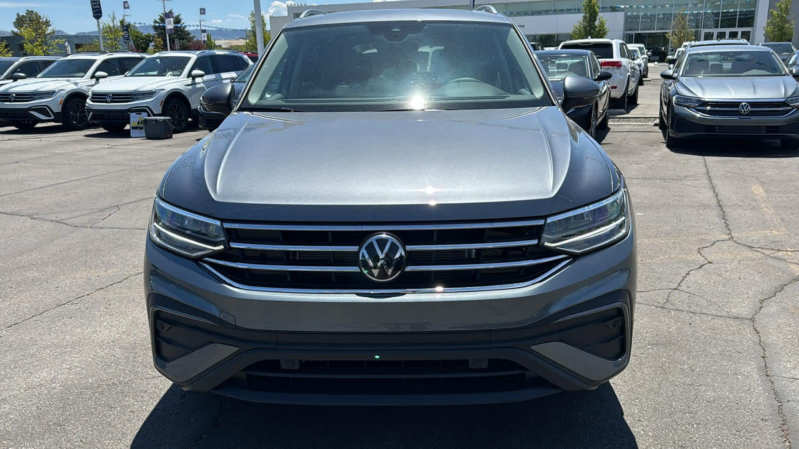 2024 Volkswagen Tiguan 2.0T 7