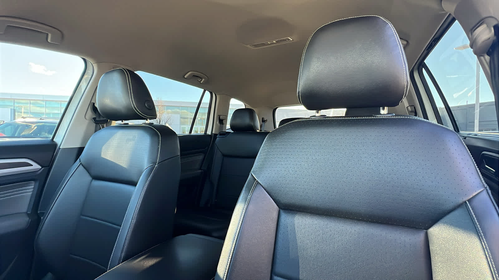 Thumbnail: 2021 Volkswagen Atlas - 11