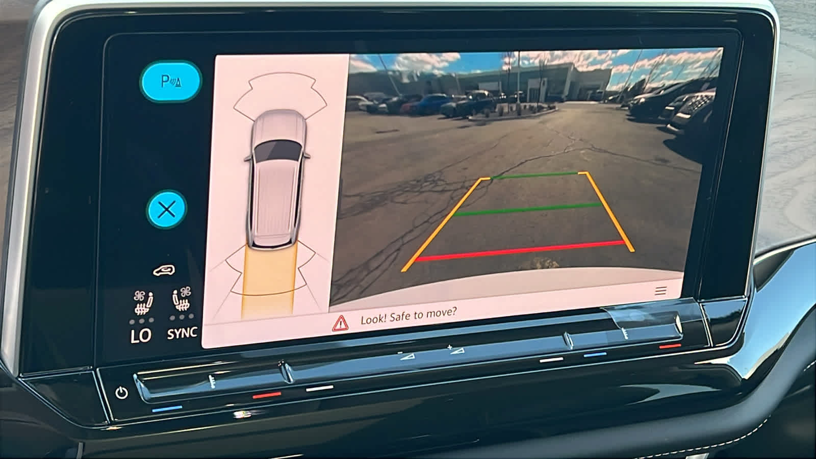 Thumbnail: 2026 Volkswagen Atlas - 16