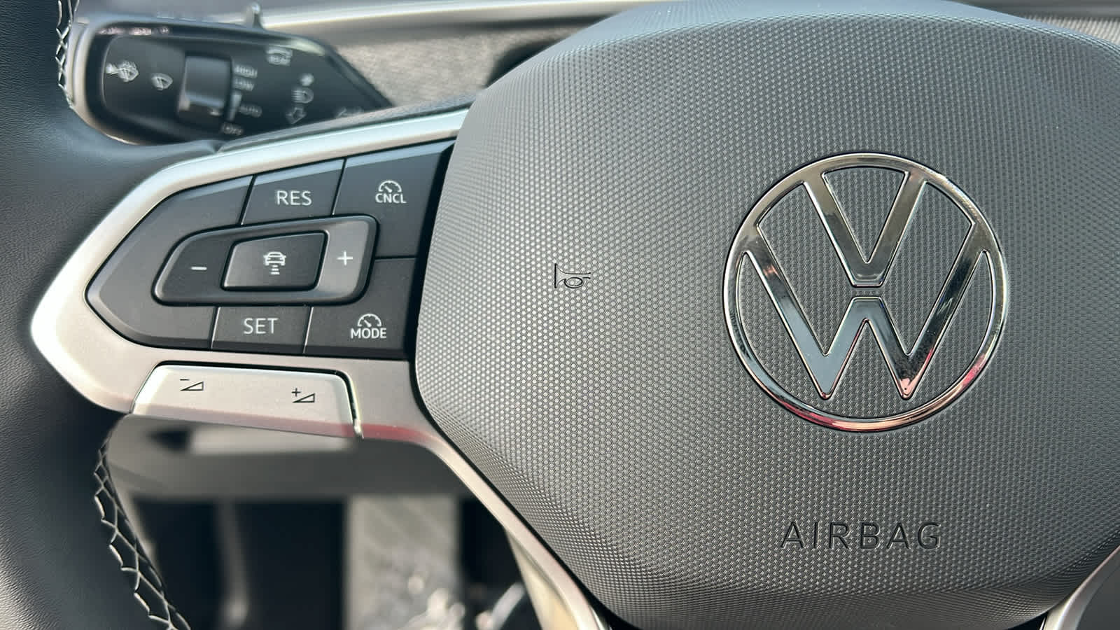 Thumbnail: 2026 Volkswagen Tiguan - 19