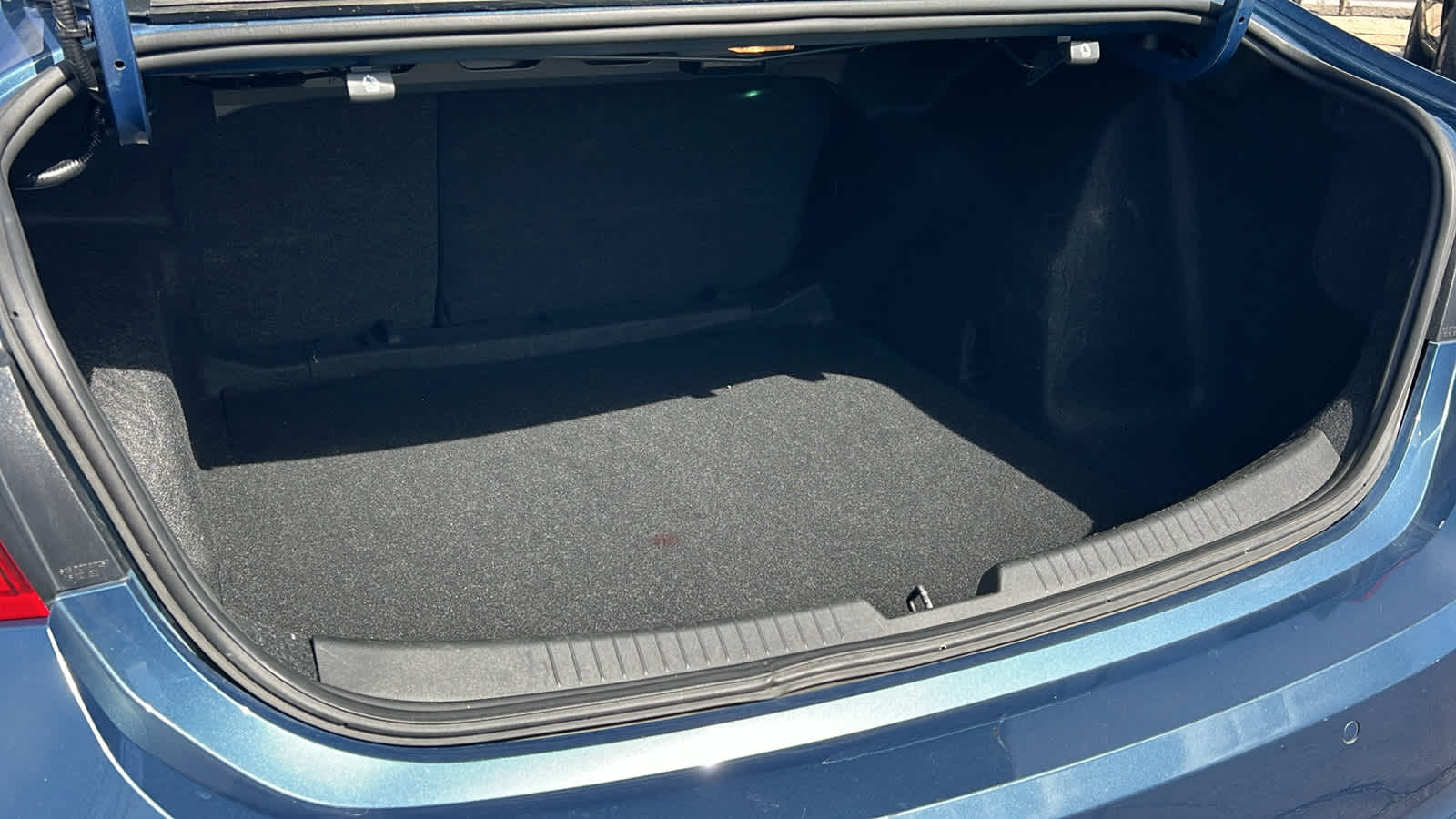 Thumbnail: 2024 Chevrolet Malibu - 27