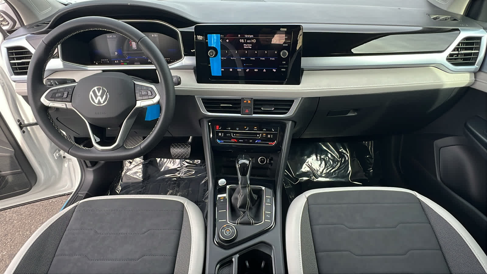 Thumbnail: 2026 Volkswagen Taos - 26