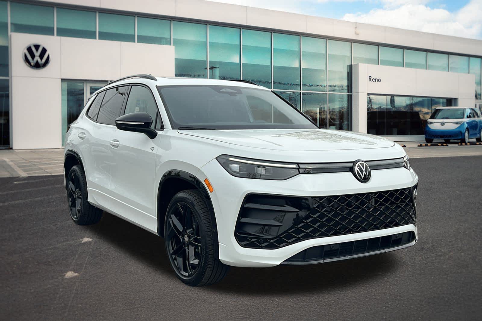 Thumbnail: 2026 Volkswagen Tiguan - 3